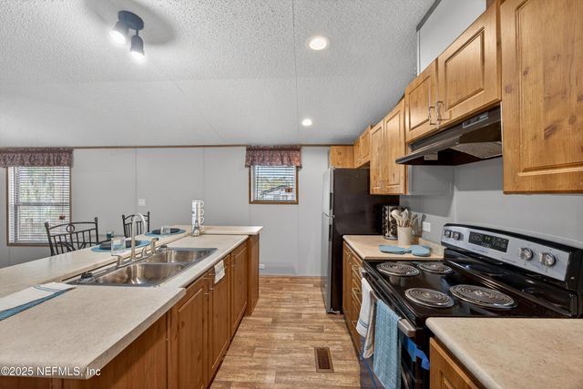 2959 FRANCES Avenue, Jacksonville, FL 32218