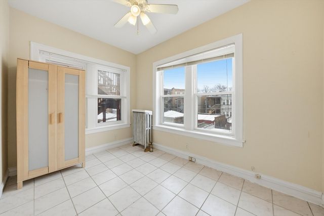 8019 S Rhodes Avenue, Chicago, IL 60619