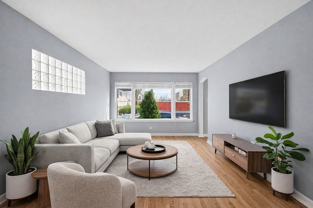 6443 W 26th Street, Berwyn, IL 60402