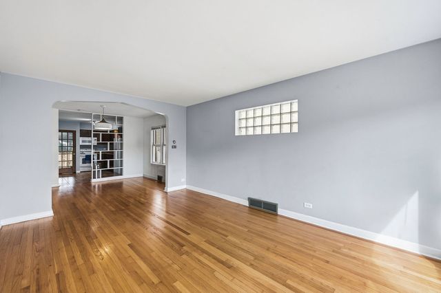 6443 W 26th Street, Berwyn, IL 60402