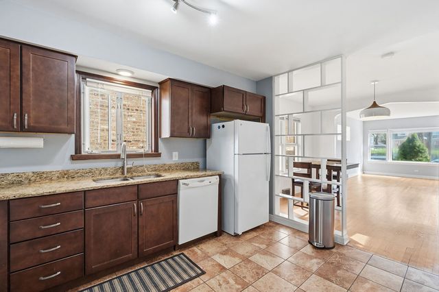 6443 W 26th Street, Berwyn, IL 60402