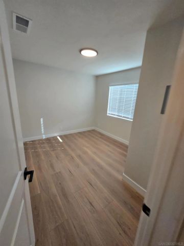 2130 E 5th ST, National City, CA 91950