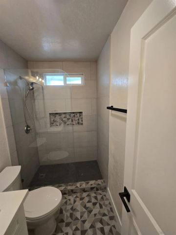 2130 E 5th ST, National City, CA 91950