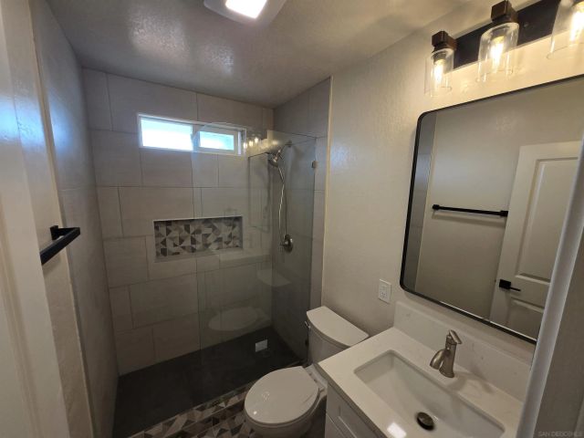 2130 E 5th ST, National City, CA 91950