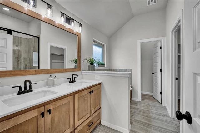 1106 Azalea Farms Road, Noble, OK 73068