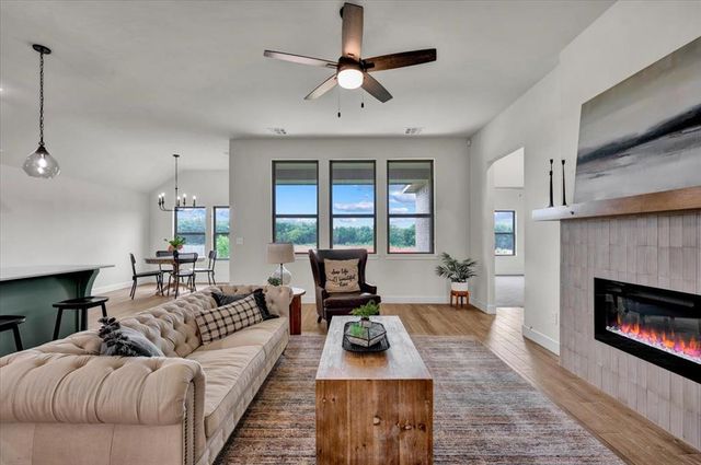 1106 Azalea Farms Road, Noble, OK 73068