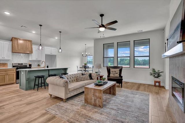 1106 Azalea Farms Road, Noble, OK 73068