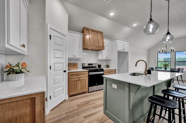 1106 Azalea Farms Road, Noble, OK 73068