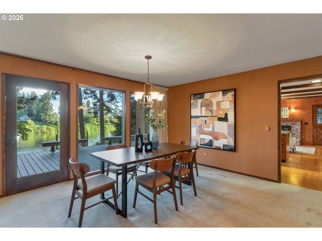 6590 Sw MONTGOMERY Way, Wilsonville, OR 97070