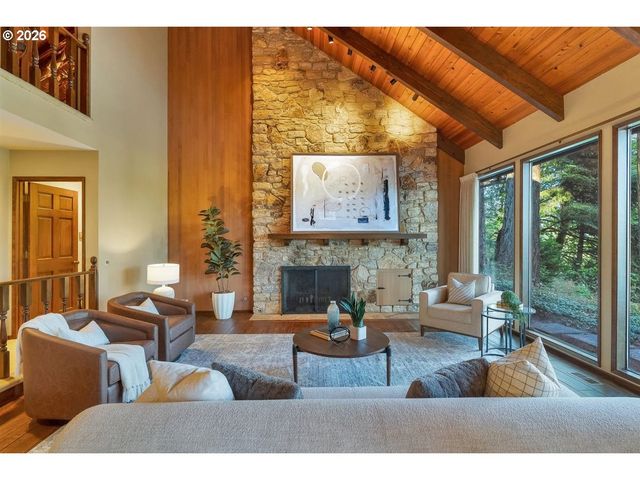 6590 Sw MONTGOMERY Way, Wilsonville, OR 97070
