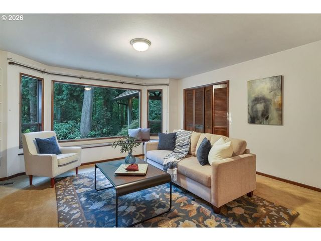 6590 Sw MONTGOMERY Way, Wilsonville, OR 97070