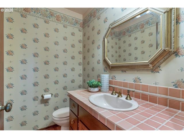 6590 Sw MONTGOMERY Way, Wilsonville, OR 97070