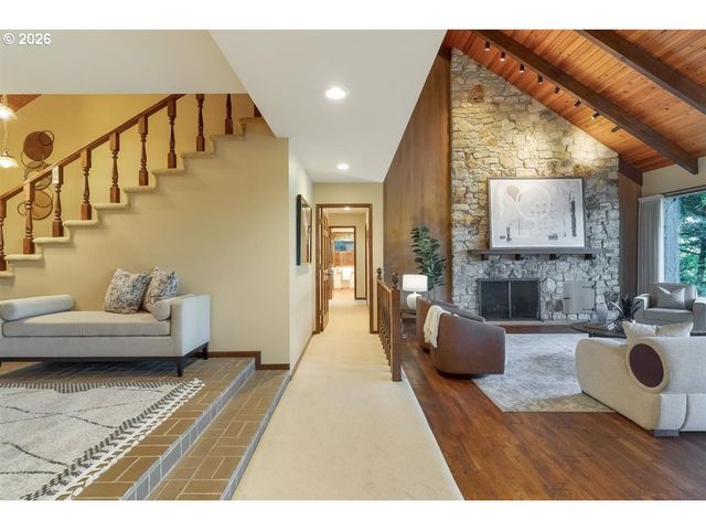 6590 Sw MONTGOMERY Way, Wilsonville, OR 97070