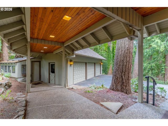 6590 Sw MONTGOMERY Way, Wilsonville, OR 97070