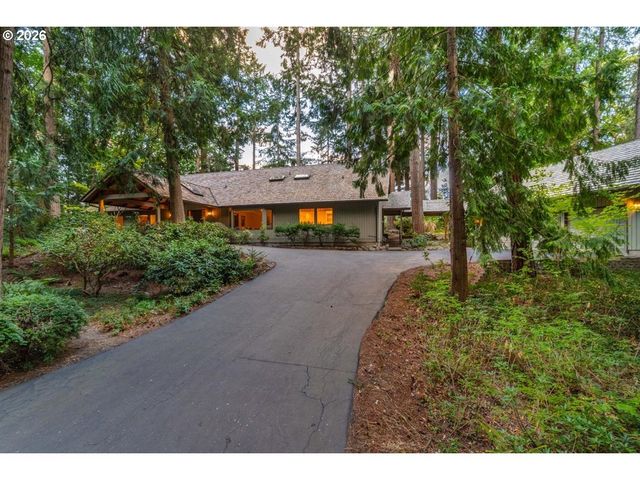 6590 Sw MONTGOMERY Way, Wilsonville, OR 97070
