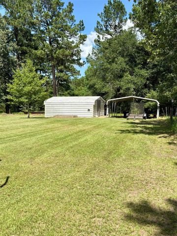 293 County Road 4145, Crockett, TX 75835