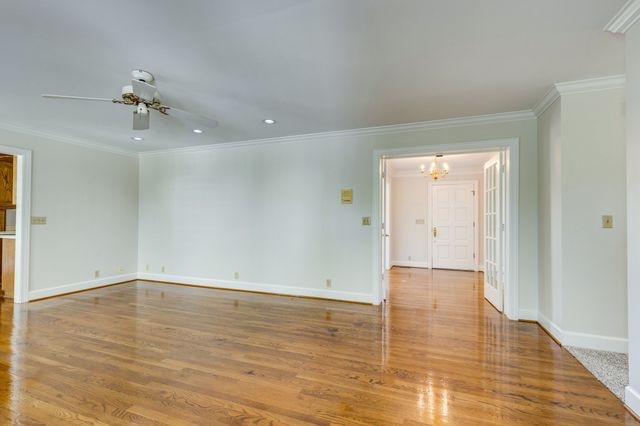 325 Clearview Dr, Springfield, TN 37172