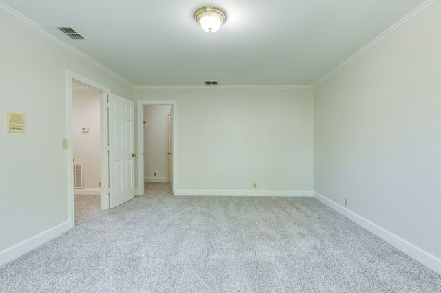 325 Clearview Dr, Springfield, TN 37172
