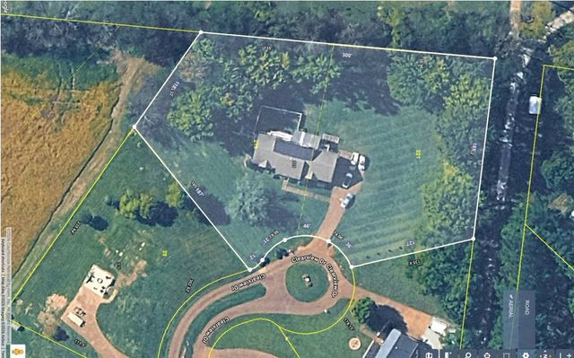 325 Clearview Dr, Springfield, TN 37172