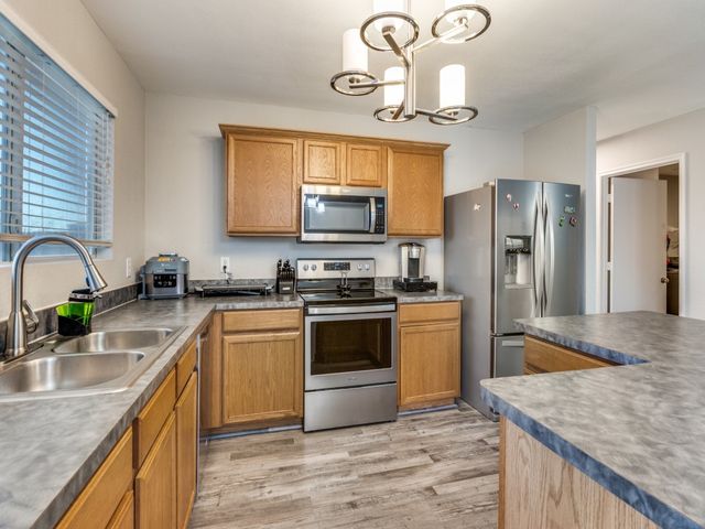 147 Washington Way, Venus, TX 76084