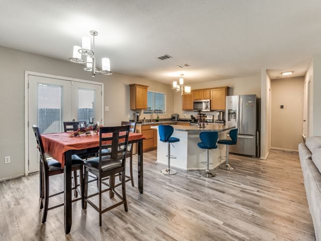 147 Washington Way, Venus, TX 76084