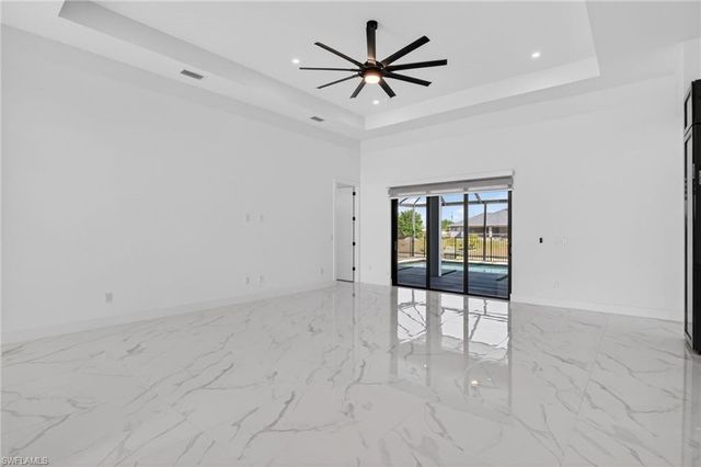 1617 NE 12th ST, Cape Coral, FL 33909