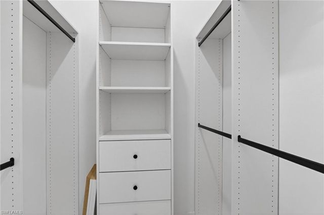 1617 NE 12th ST, Cape Coral, FL 33909