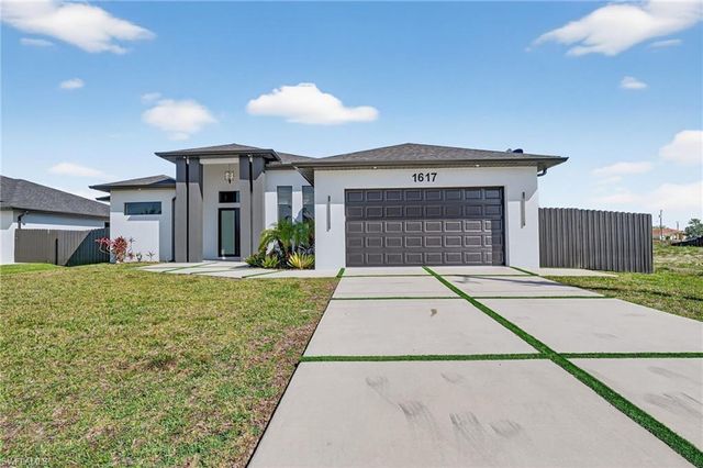 1617 NE 12th ST, Cape Coral, FL 33909