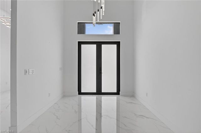 1617 NE 12th ST, Cape Coral, FL 33909