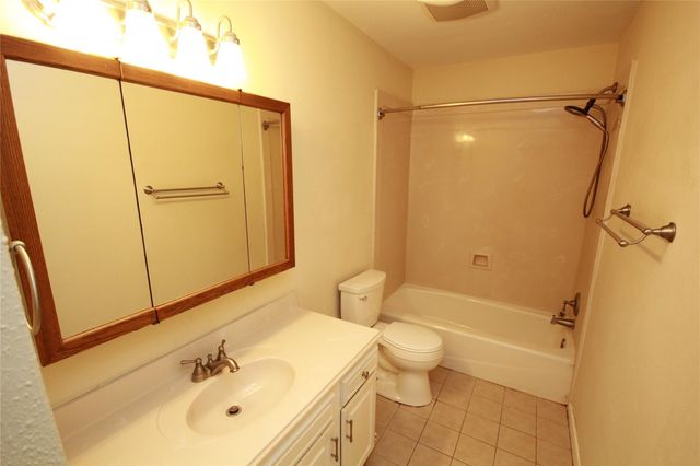 5302 Town Park Boulevard, Katy, TX 77493