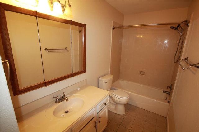 5302 Town Park Boulevard, Katy, TX 77493