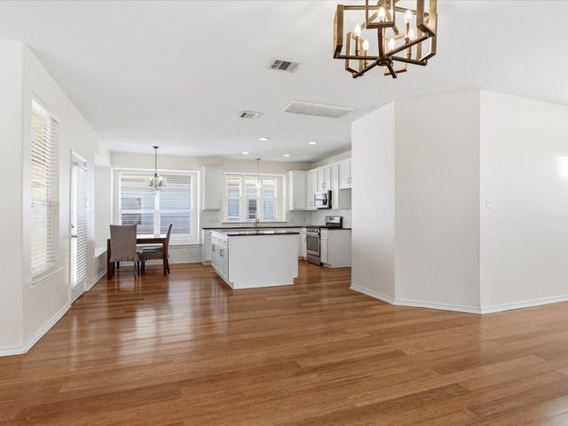 1410 Carriage Lane, Savannah, TX 76227