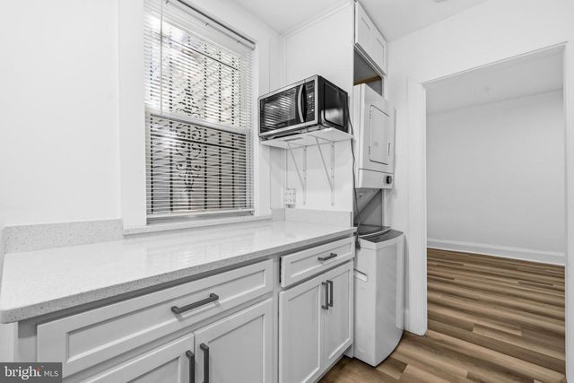 2015 4TH ST NE, Washington, DC 20002