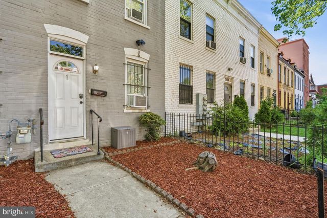 2015 4TH ST NE, Washington, DC 20002