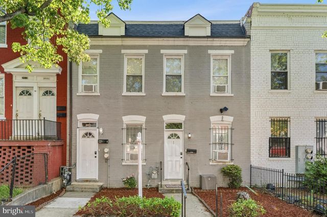 2015 4TH ST NE, Washington, DC 20002