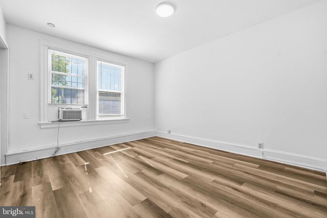 2015 4TH ST NE, Washington, DC 20002