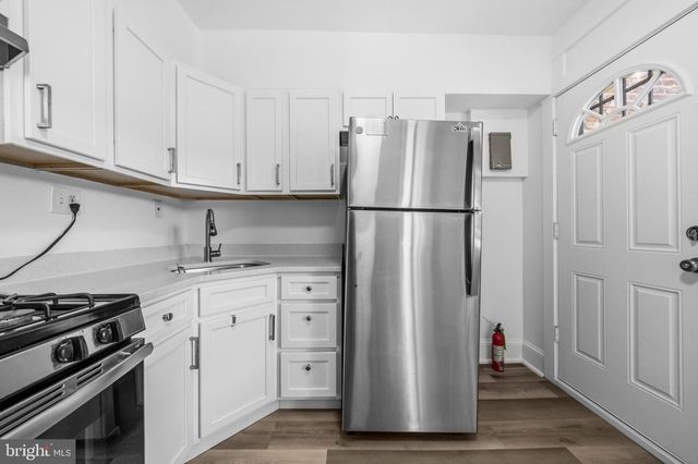 2015 4TH ST NE, Washington, DC 20002