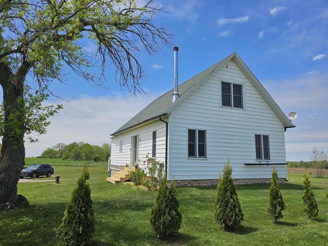 E847 County Road S, Luxemburg, WI 54217