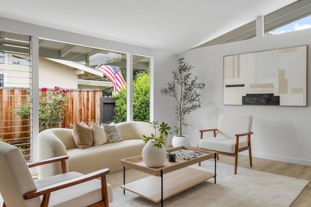 385 Cronin Drive, Santa Clara, CA 95051