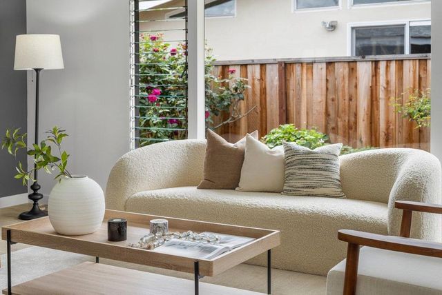 385 Cronin Drive, Santa Clara, CA 95051