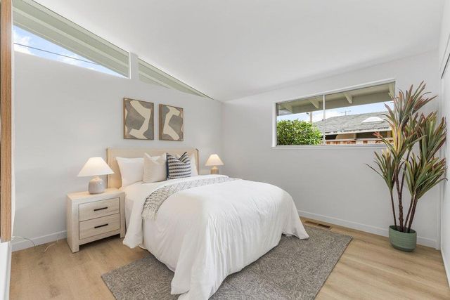 385 Cronin Drive, Santa Clara, CA 95051