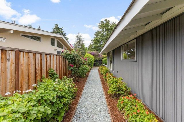 385 Cronin Drive, Santa Clara, CA 95051