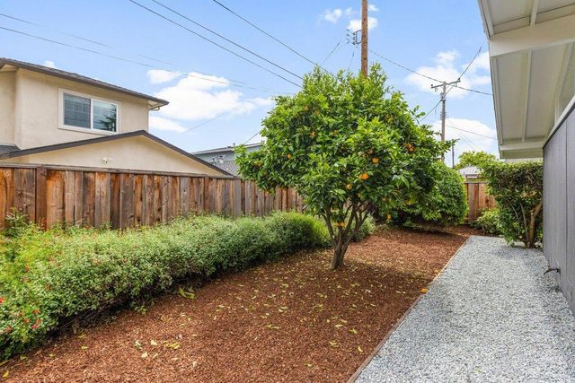 385 Cronin Drive, Santa Clara, CA 95051