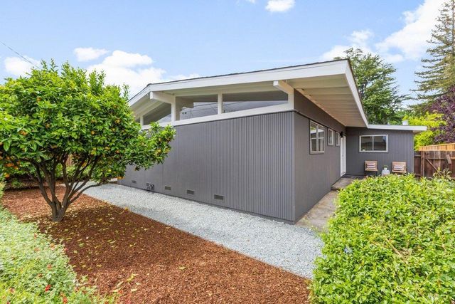 385 Cronin Drive, Santa Clara, CA 95051