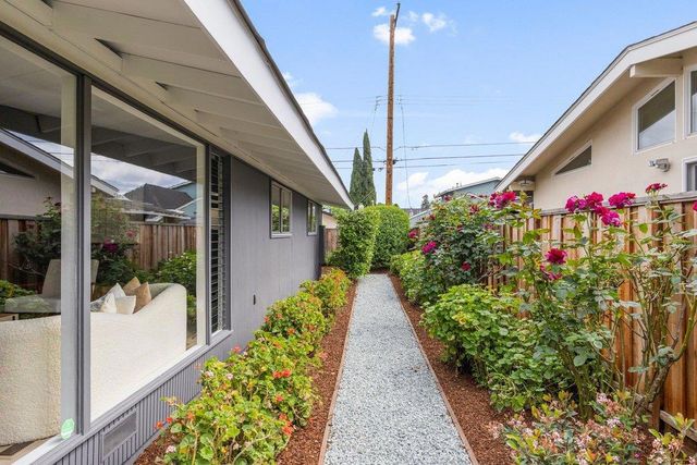 385 Cronin Drive, Santa Clara, CA 95051