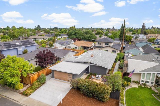 385 Cronin Drive, Santa Clara, CA 95051