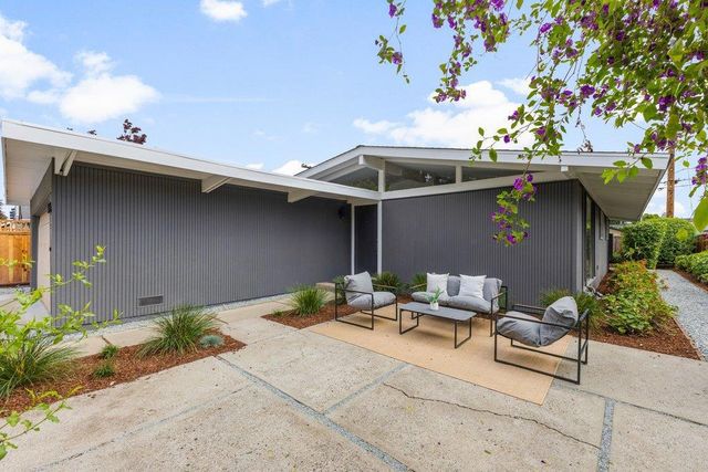 385 Cronin Drive, Santa Clara, CA 95051