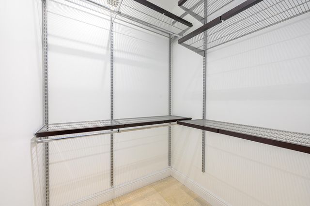 2030 S Douglas Road 807, Coral Gables, FL 33134