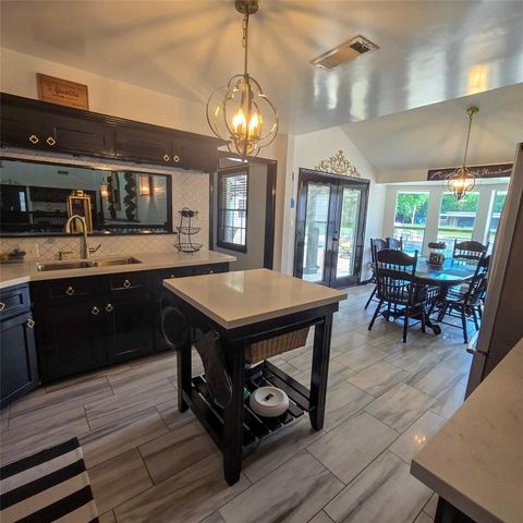 11815 Marrs Drive, Houston, TX 77065