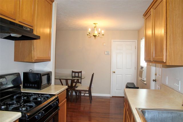 11815 Marrs Drive, Houston, TX 77065